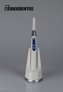 Um segundo 2700mw/cm Dental Curing Light para unidade odontológica